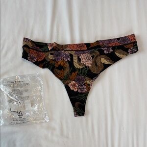Me Undies Floral Print Thong Panties